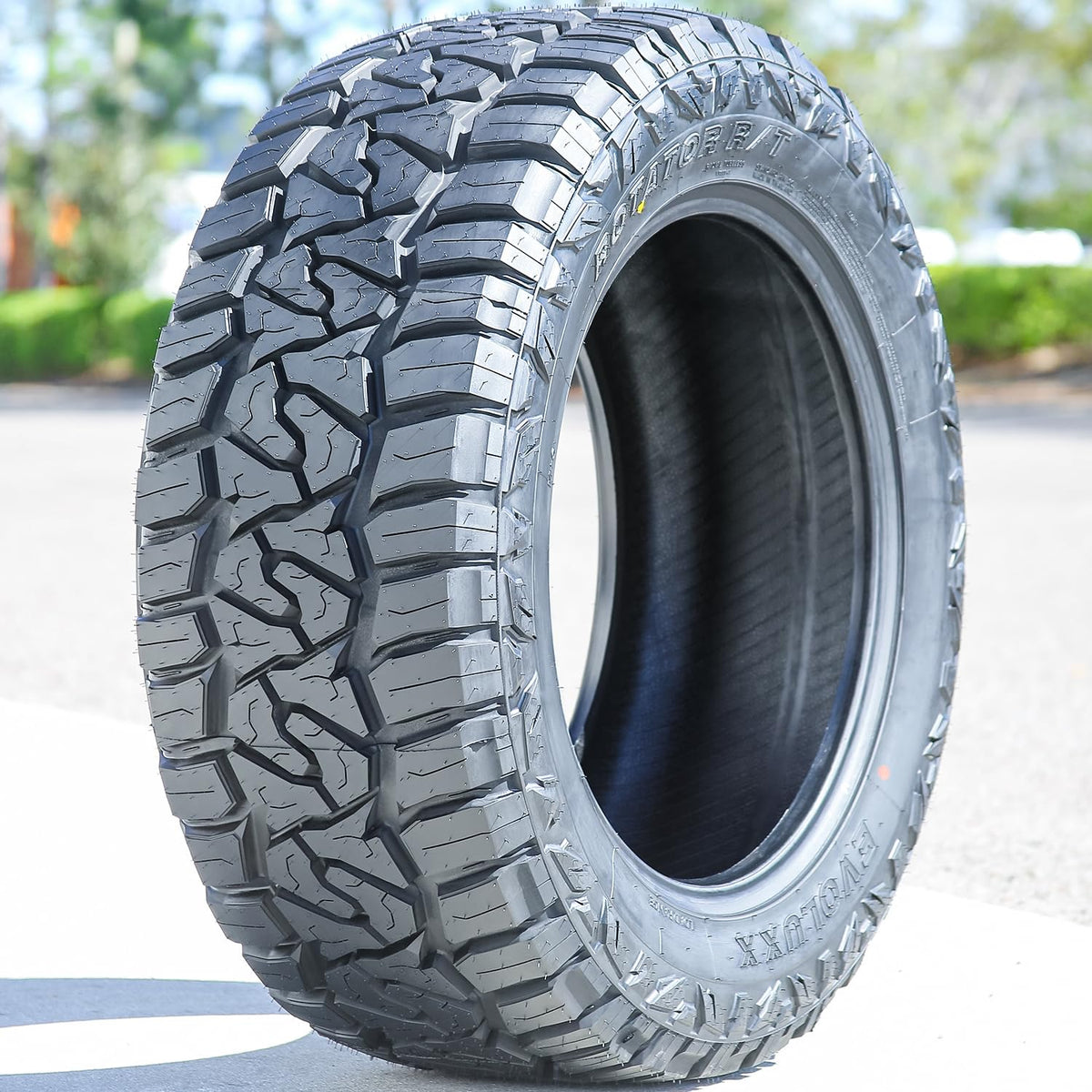 LT275/60R20 Rugged Terrain Tire P593326