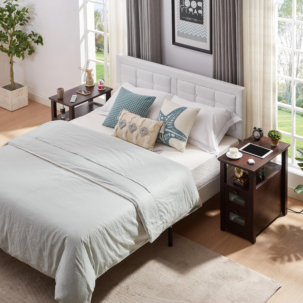 XXL End Table with Charging Station G764